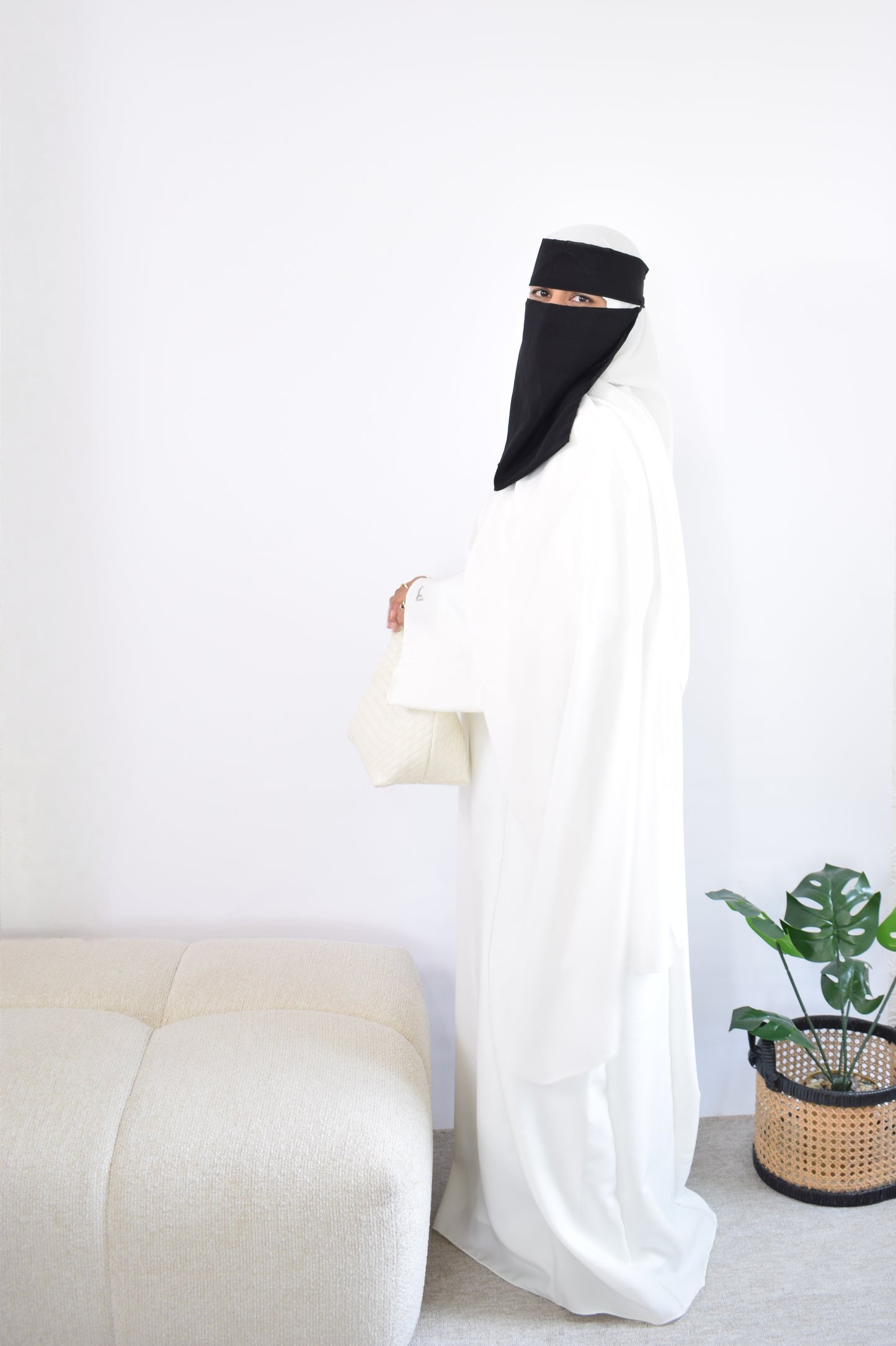 Ivory Abaya