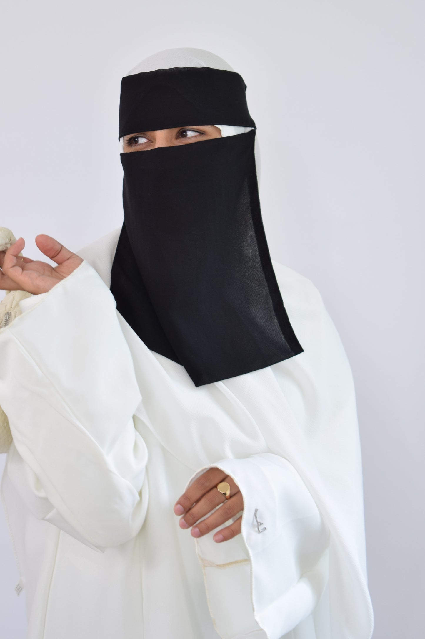 Ivory Abaya