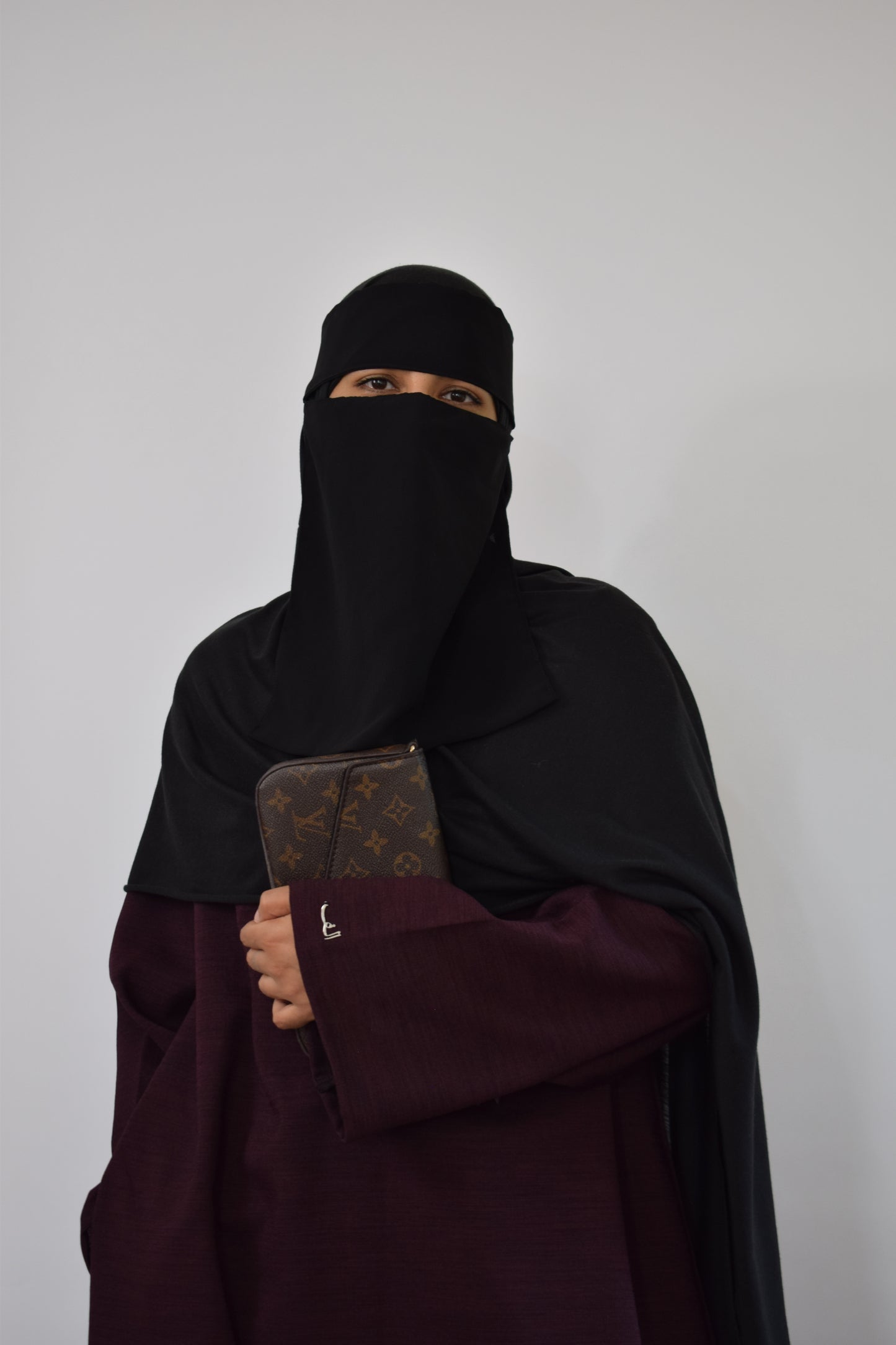 Plum Linen Look Abaya