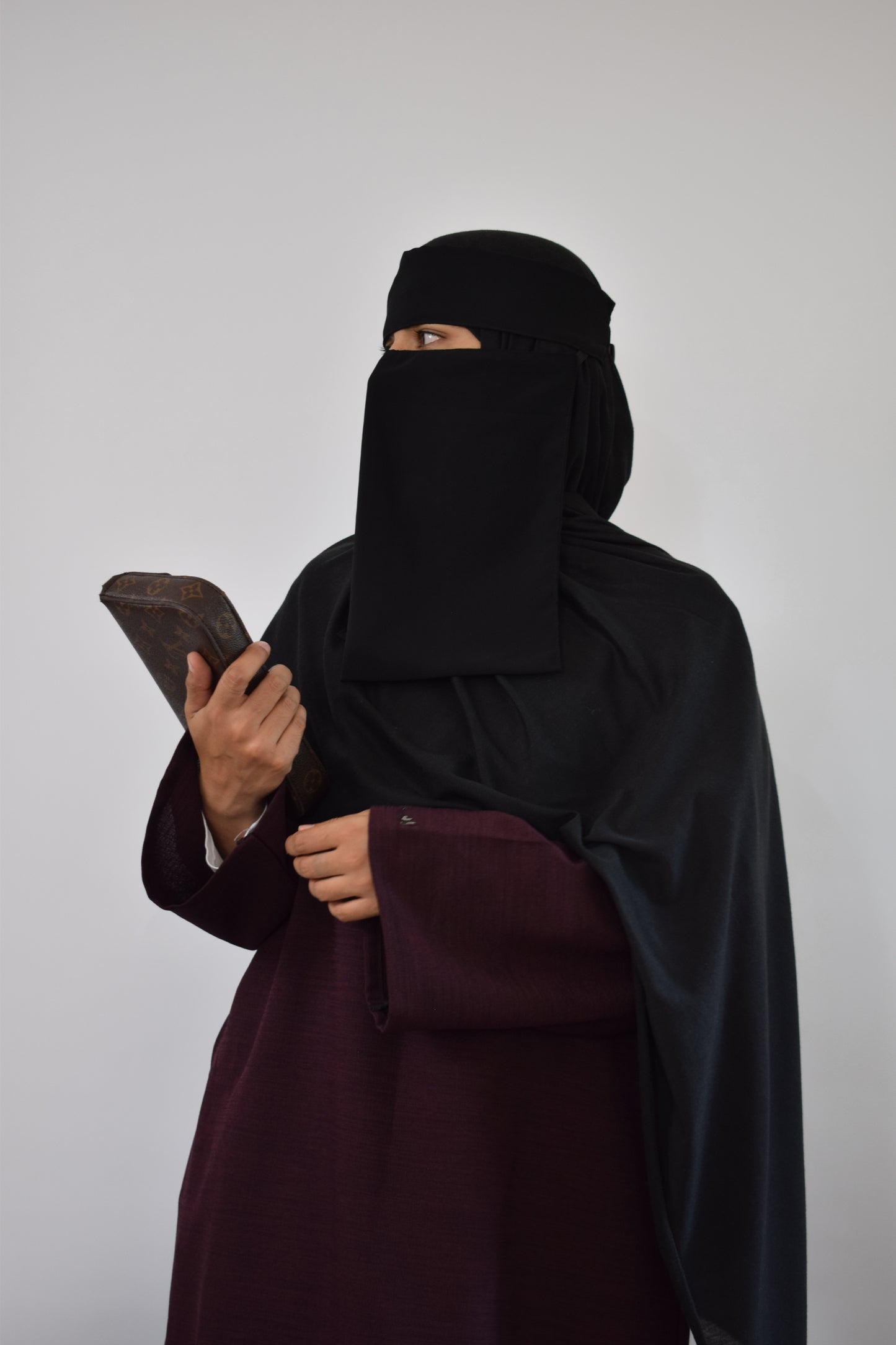 Plum Linen Look Abaya
