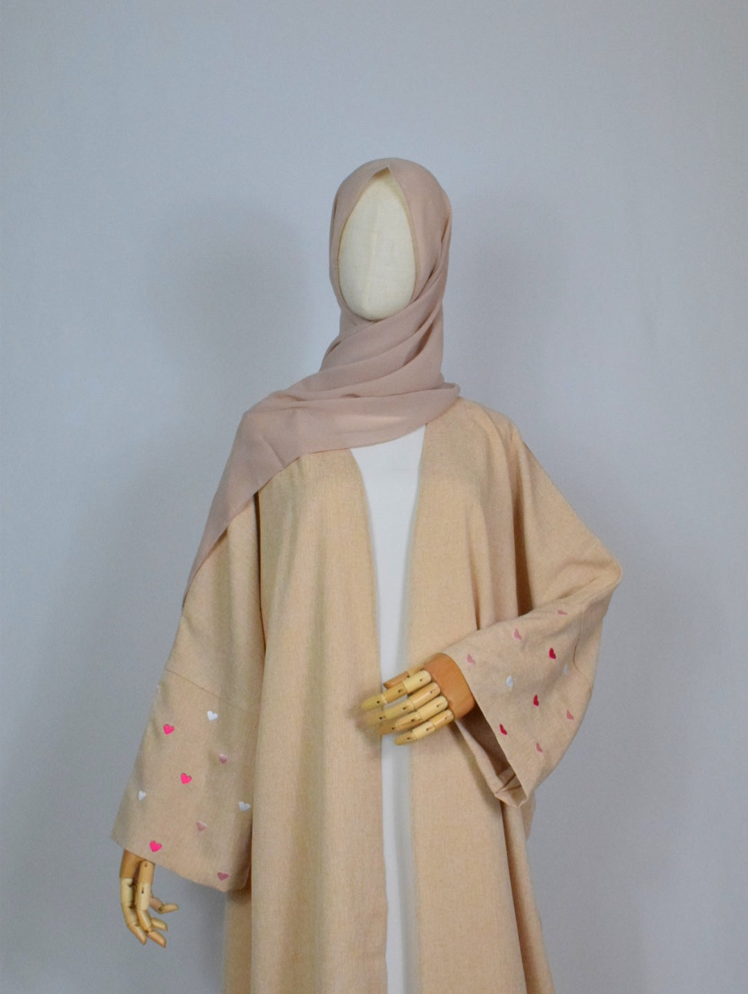 Hearts Abaya