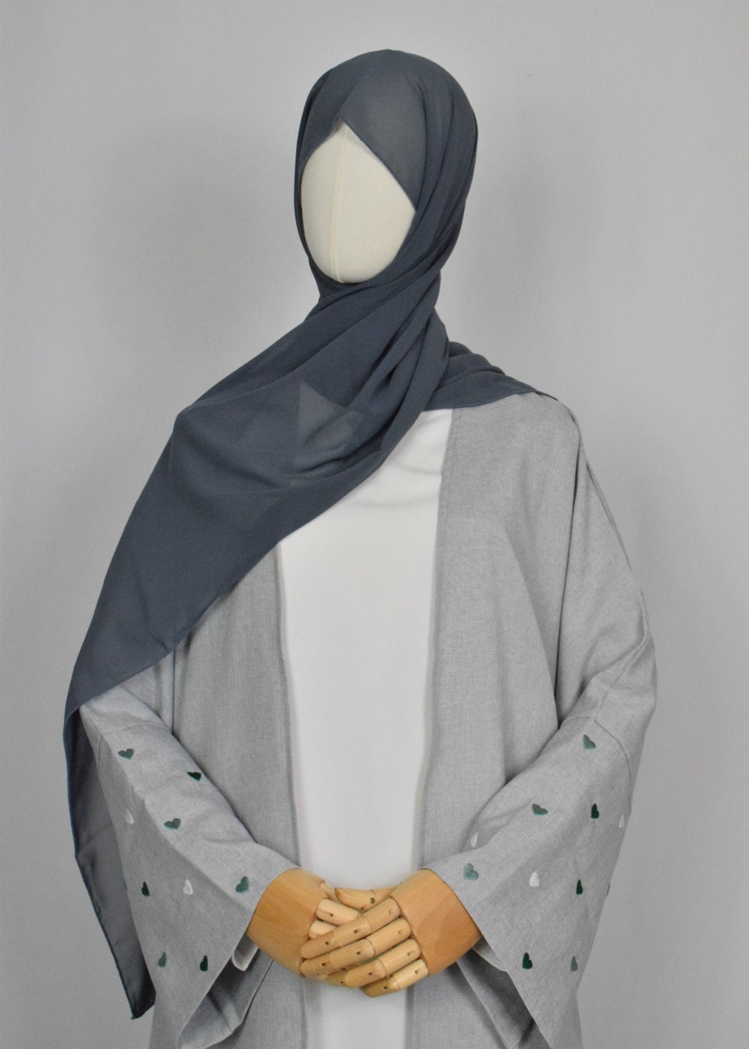 Hearts Abaya