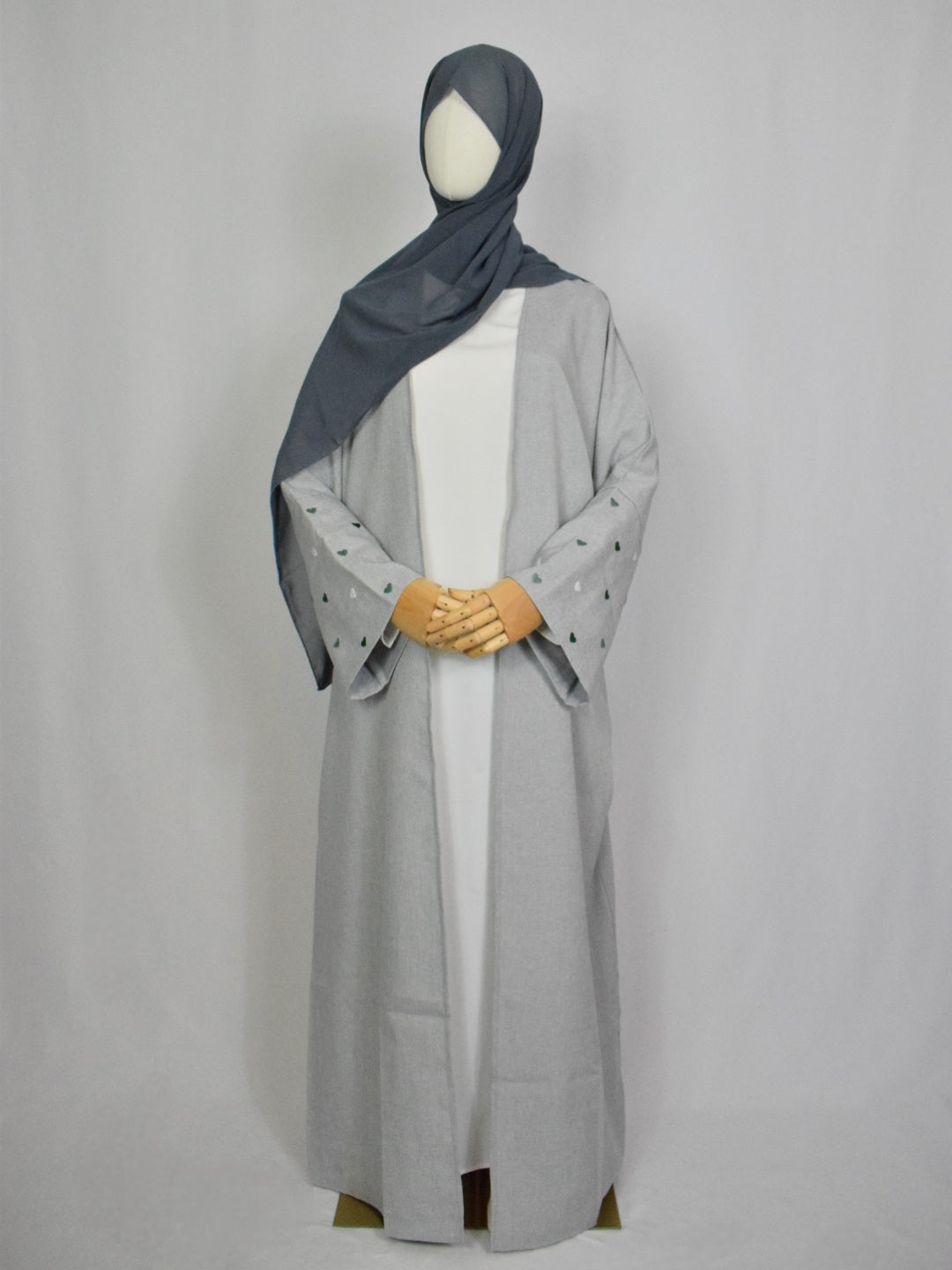 Hearts Abaya